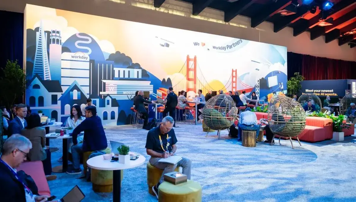 San Francisco–themed lounge at Workday Rising 2025